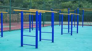 田径场器材室改建理由